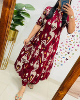 Elegant Maroon Ikat Print Kurta Set