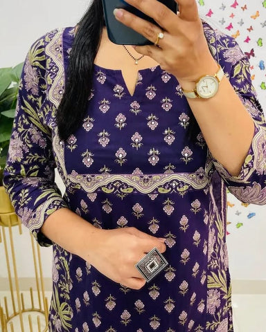 Kurta Cotton Kurti With Handcrafted Adda Anchor Patra Work On Yoke Paired With Cotton Pant And Fine Malmal Cotton Dupatta Less