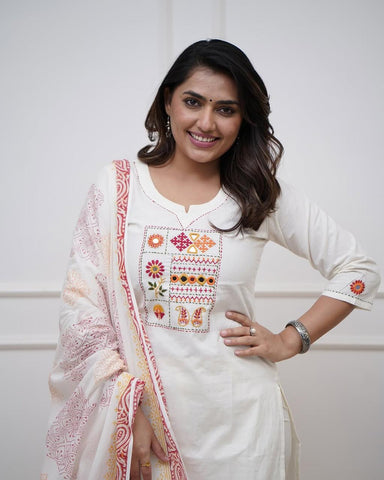 Kurta White Embroidered Aline Kurta Bottom Set With Dupatta