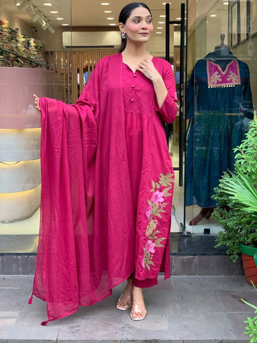 Regal Rani Pink Kurta Set with Floral Embroidery